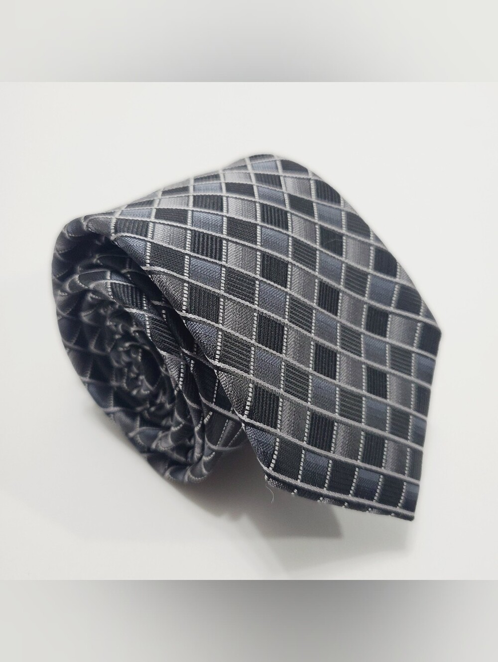 Bespoke Men's Neck Tie Black & Gray Geometric Pattern 58x2.75" Skinny Jacquard